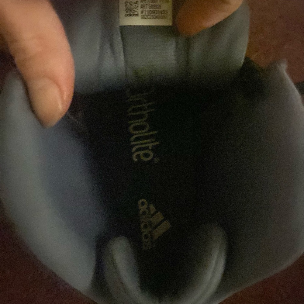 Size 11 1/2 grey and black adidas never worn - Picture 4 of 10